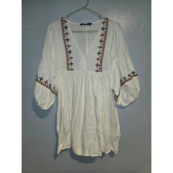 Zara Boho Embroidered White V-Neck Balloon Sleeve Mini Babydoll Dress XS - Picture 2 of 6